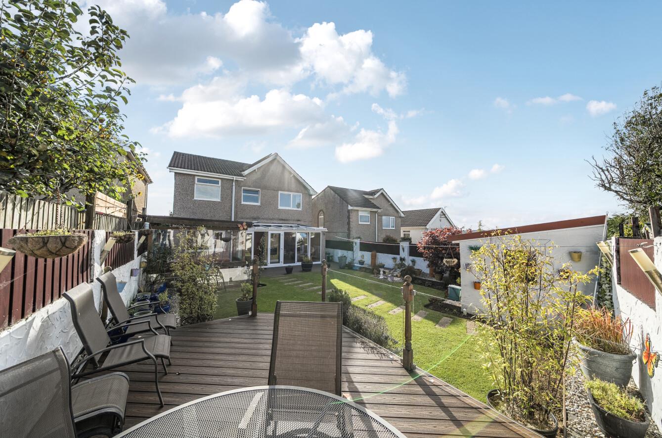 Derlwyn, Dunvant, Swansea, SA2 7PN